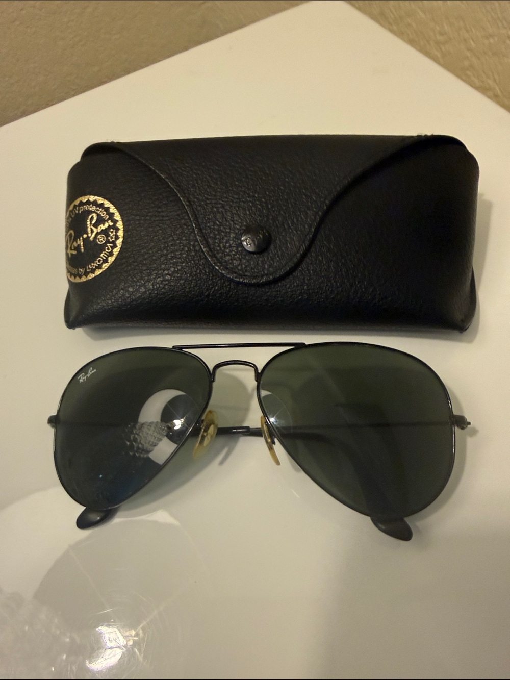 Ray-Ban Aviator Sunglasses - Black Frame with Green Lenses